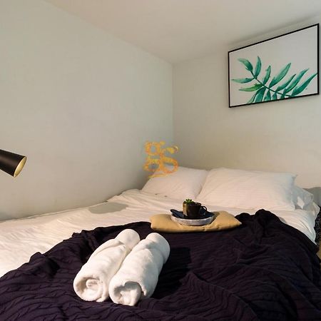 Est Bangsar Kl Sentral By Greater Stay クアラルンプール エクステリア 写真